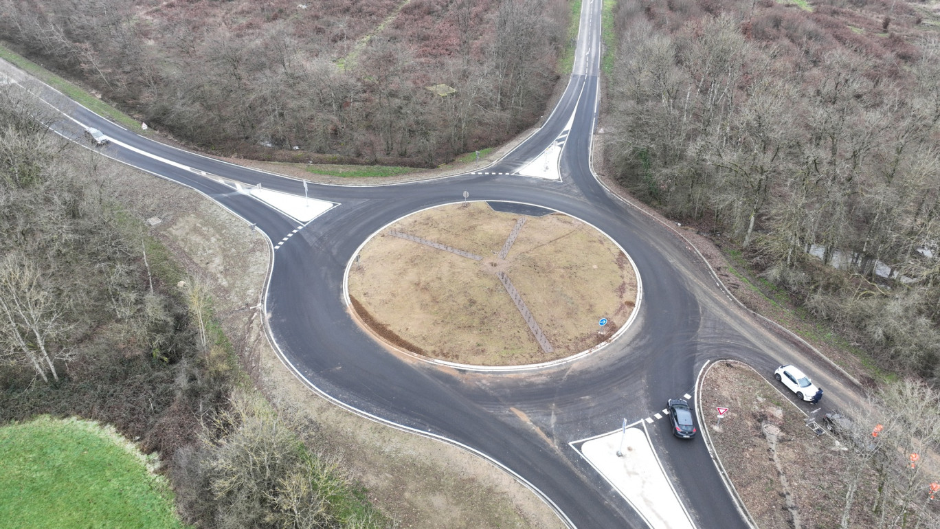 Le nouveau carrefour giratoire. © Département de la Moselle.