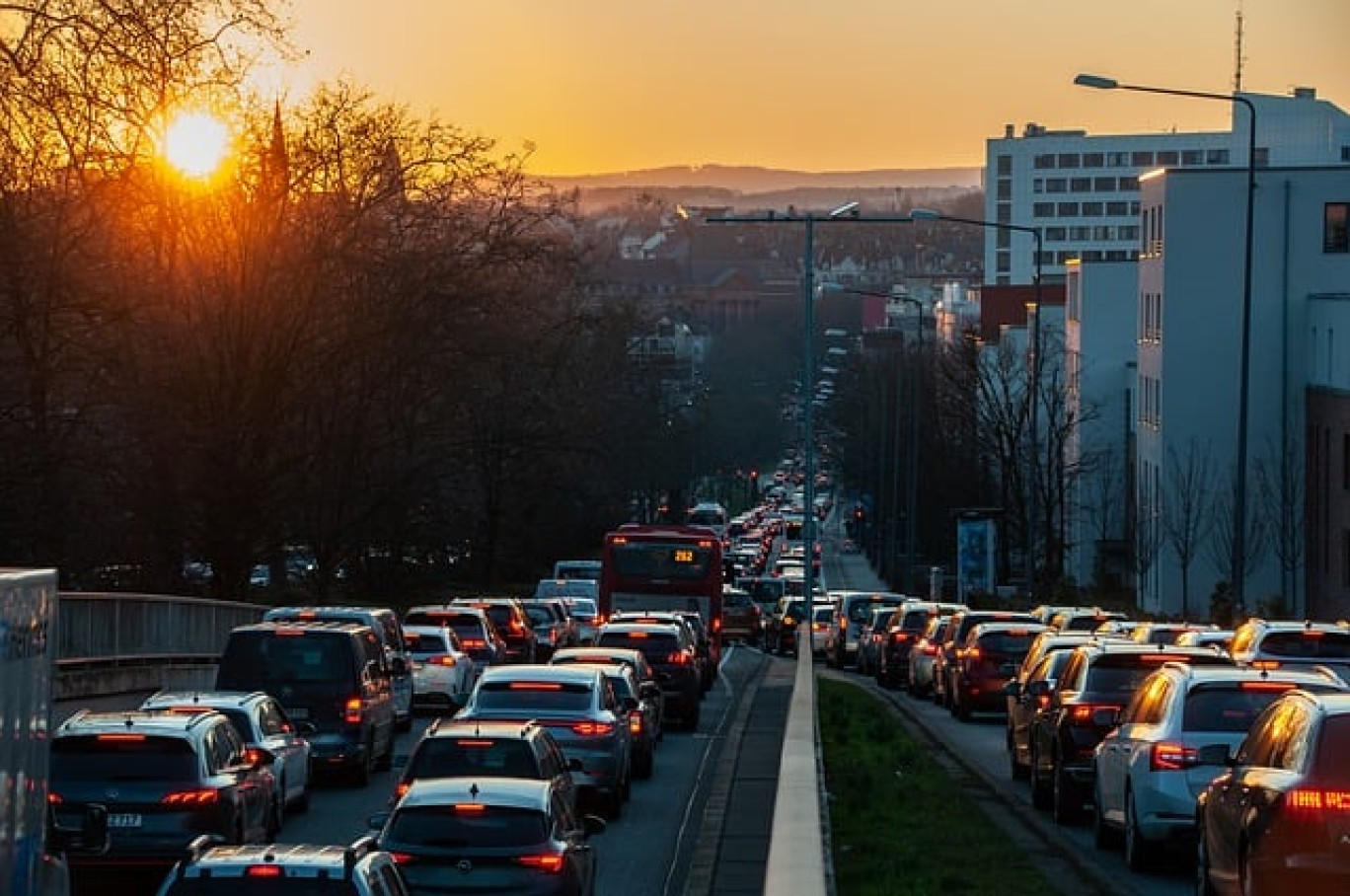 Décongestionner le trafic, surtout aux heures de pointe. 