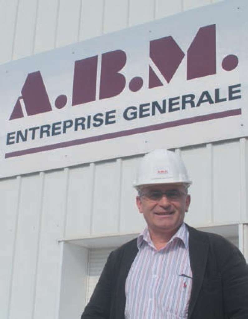 Depuis le 1er février, Jean-Jacques Valdenaire, ancien directeur de travaux chez Rabot Dutilleul, a repris les rênes d’ABM à Velaine-en-Haye