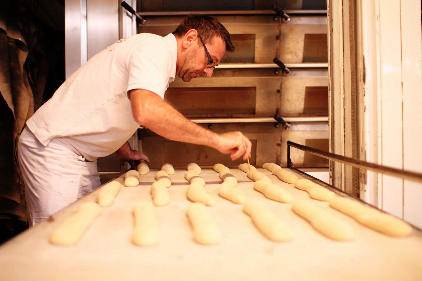 Gilles Mourisson, directeur de production qui a réalisé la Meilleure baguette de tradition française de Moselle 2018, nommée la «Laurette».